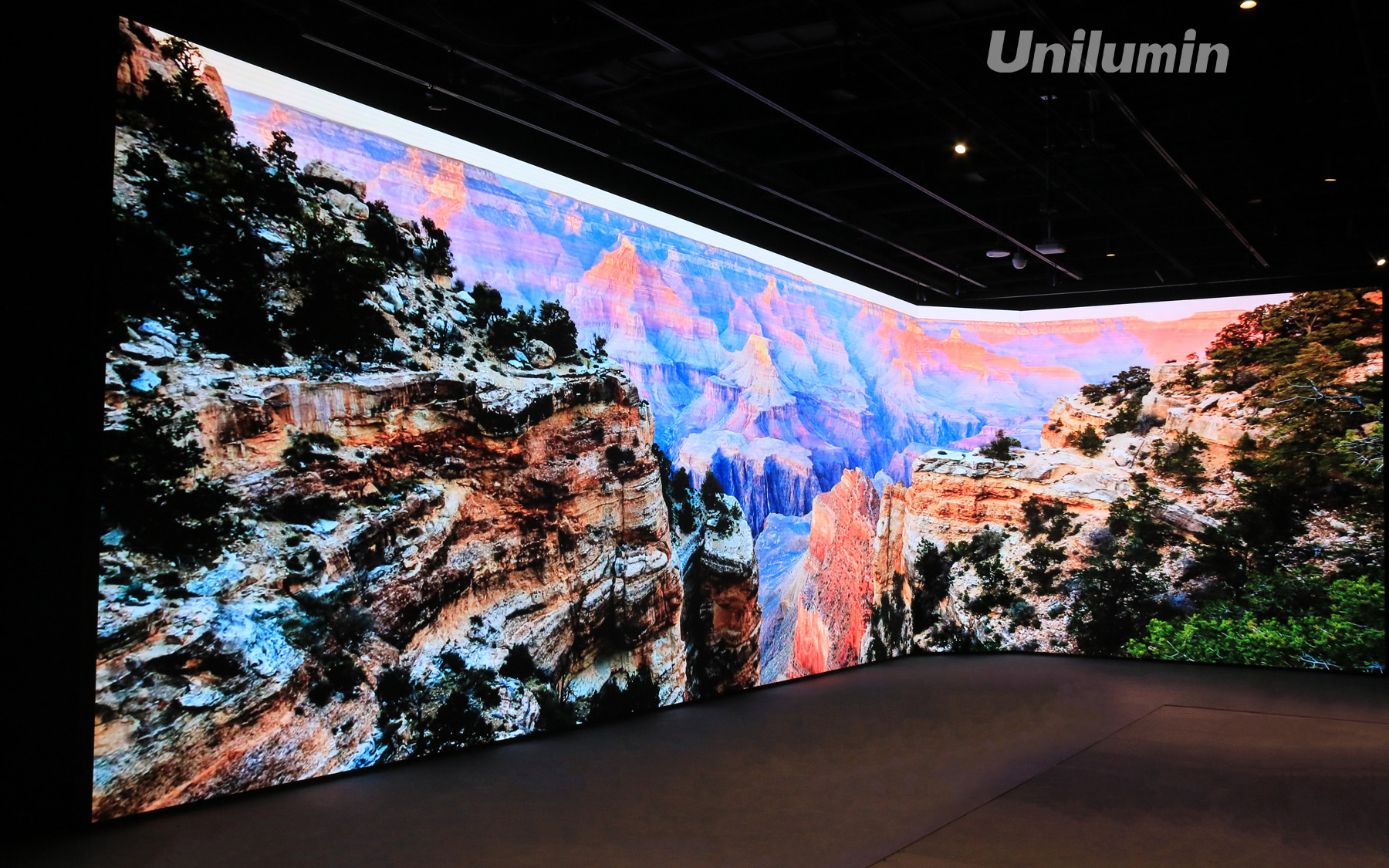 mountains_web_aboutus